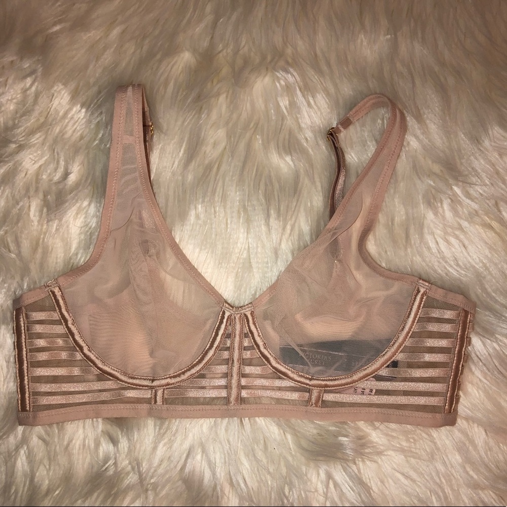 Victoria’s Secret Bra 34B